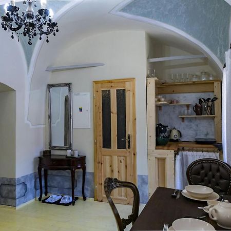 Apartman Charlotte V Dome So Studnou Na Streche Banská Štiavnica 외부 사진